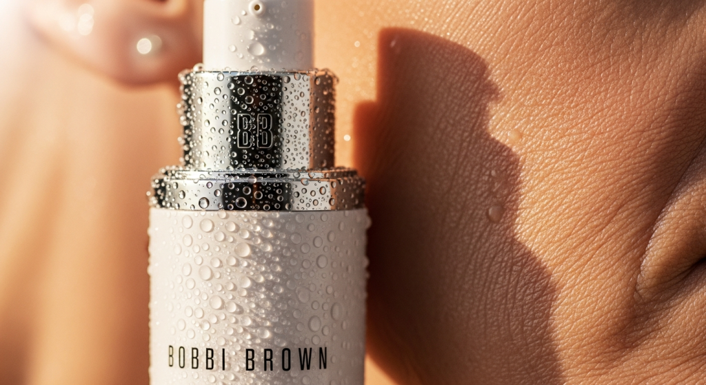 Bobbi Brown Vitamin Enriched Face Base Primer jar with vitamin complex ingredients displayed